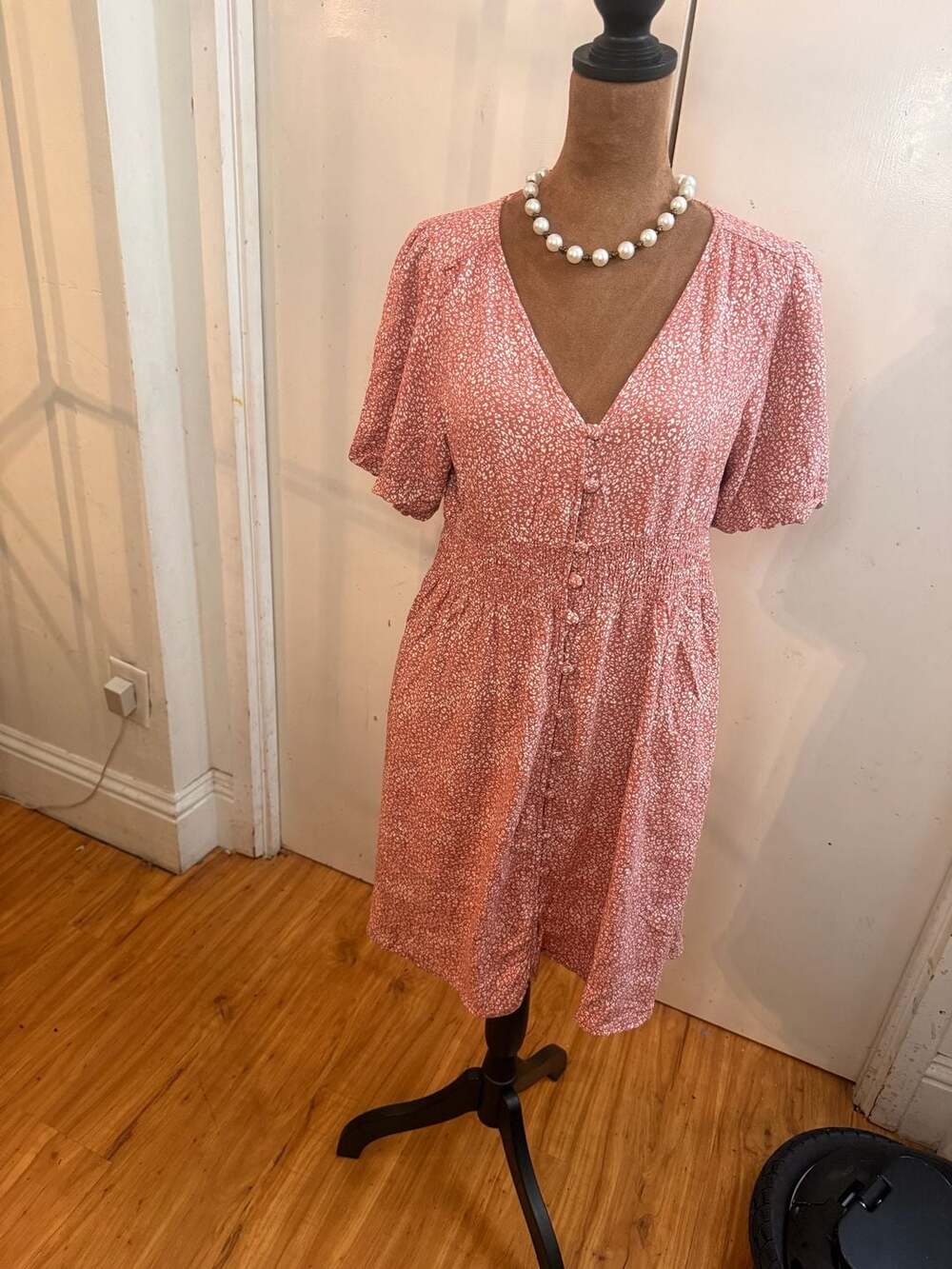 Urban Romantics Pink and White Floral Print  Waist Button-Down Mini Dress Size L